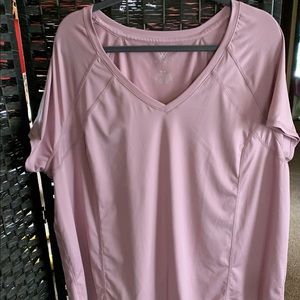 Beautiful pink active wear plus size.